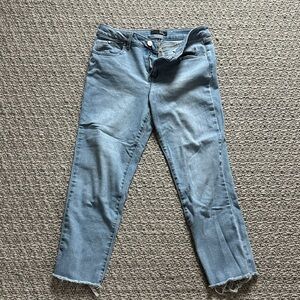 1822 Denim Light Blue Cropped Jeans